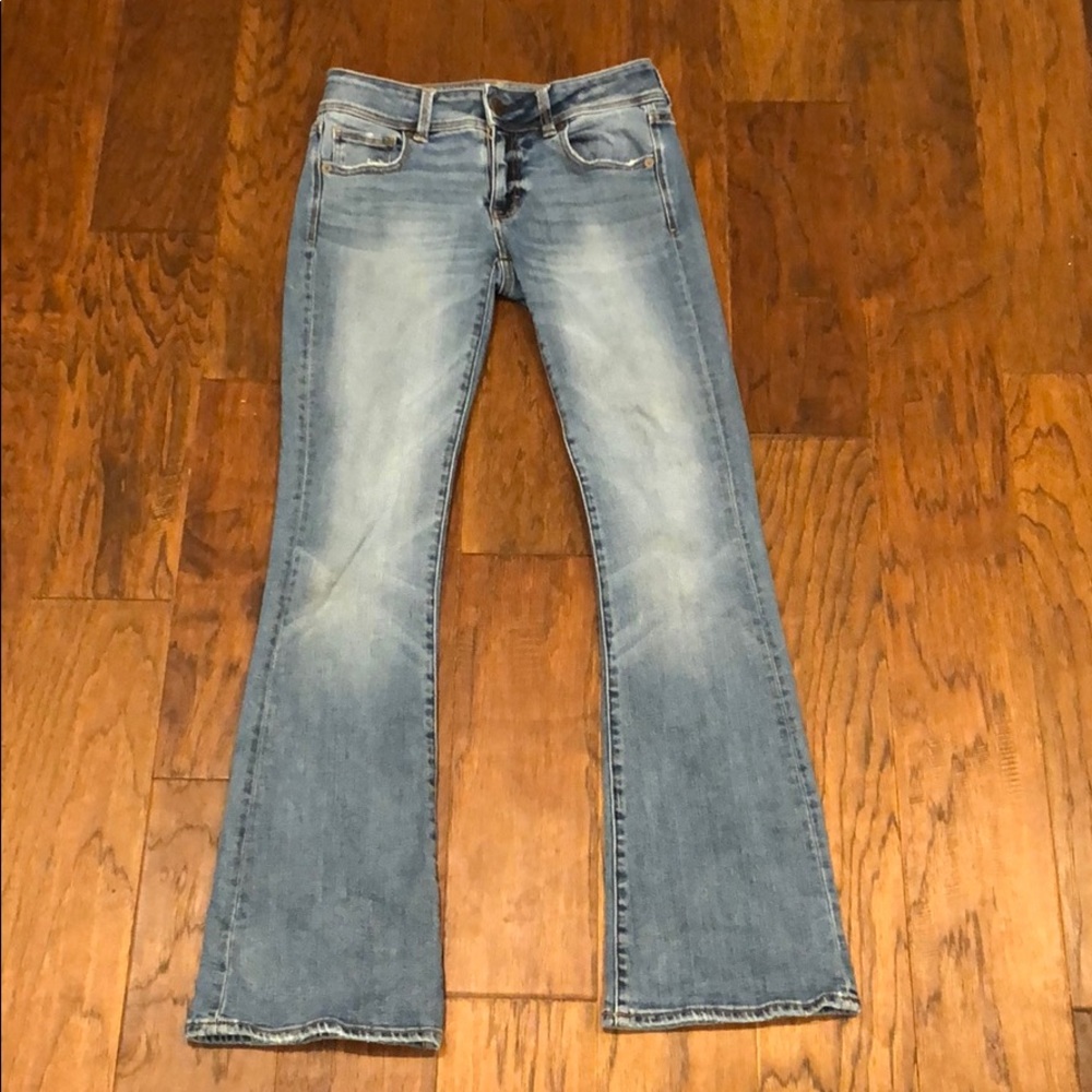 Size 4 American Eagle Stretch X Kickboot Jeans